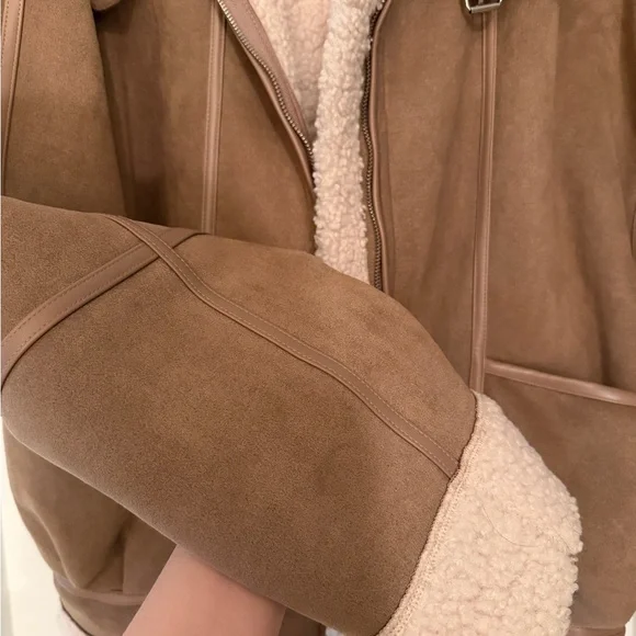 Tan Shearling Jacket - Picture 3 of 6